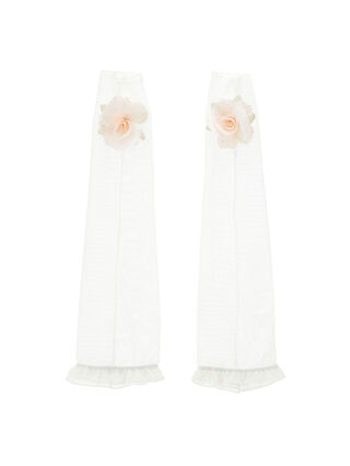 Tulle gloves with little roses