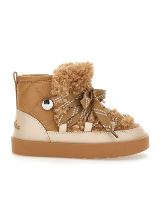 Two-tone plush boots