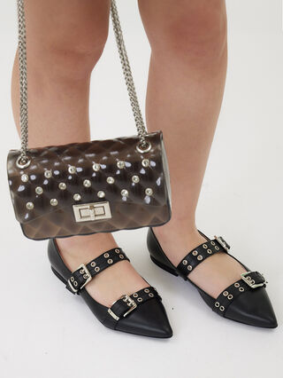 Leather ballet flats with buckle