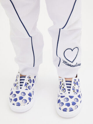 Canvas sneakers hearts