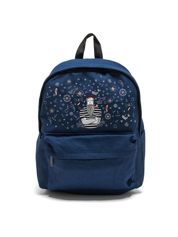 backpack with outlet