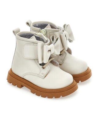 Velvet bow amphibians