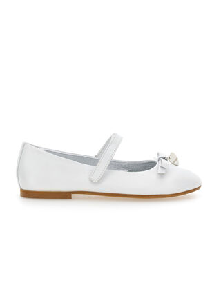 Iridescent leather ballet flats