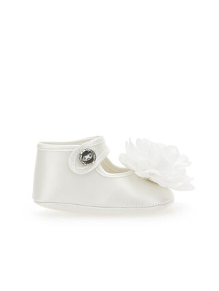 Chic baby shoes