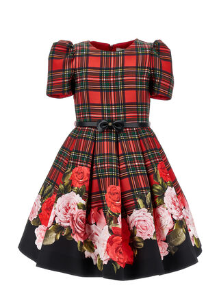 Scottish dress and roses