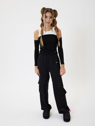Chic satin cargo trousers