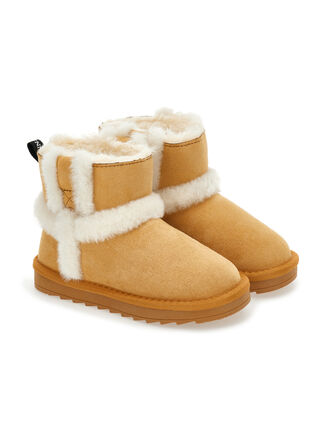 Plush suede ankle boots