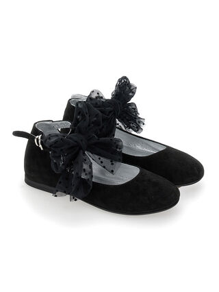 Suede ballet flats with bow