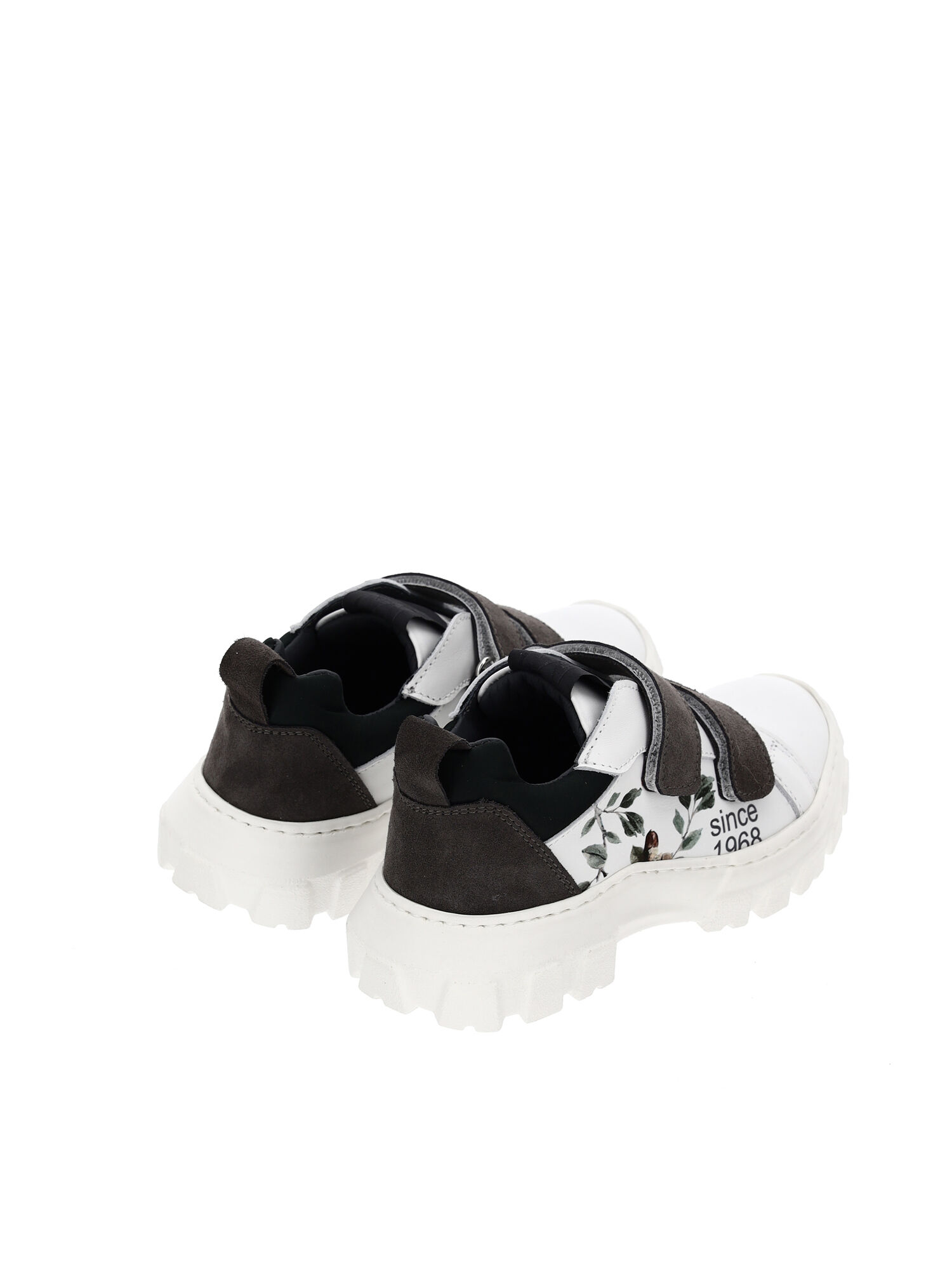 Dkny clara sneaker hot sale