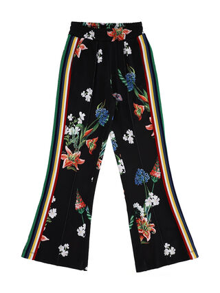 Practical pants with side stripes