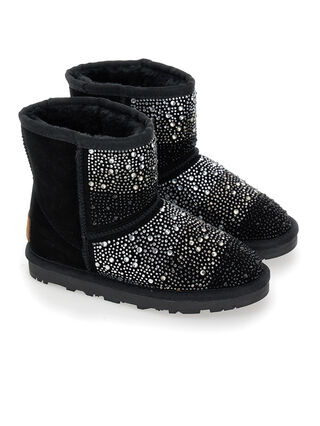 Crust leather boot with rhinestones