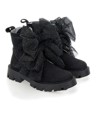 Botines de piel con lazo brillante