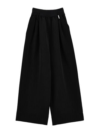 Formal trousers with elastic