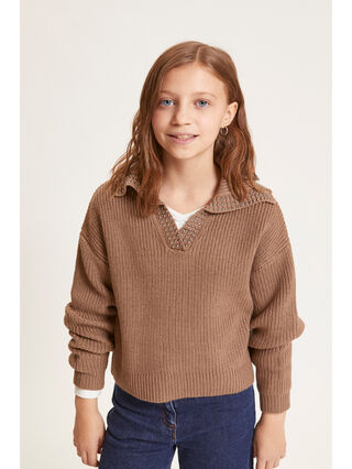 Studded collar sweater