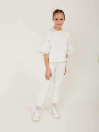 Chic sweatshirt with tulle