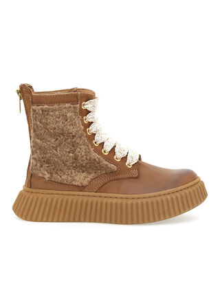 Schnürstiefelaus Nubukleder und Wolle