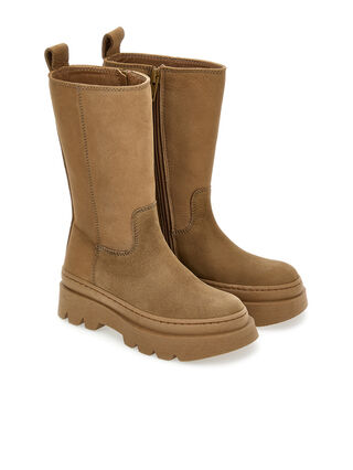 Nappa and nubuck boots