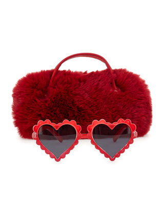 Солнцезащитные очки в форме сердца