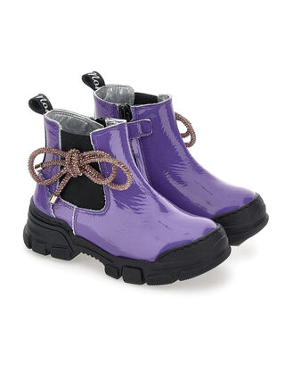 Patent chrome leather Chelsea boots