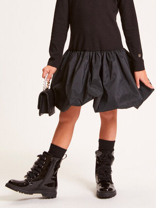 Patent ruffled amphibians