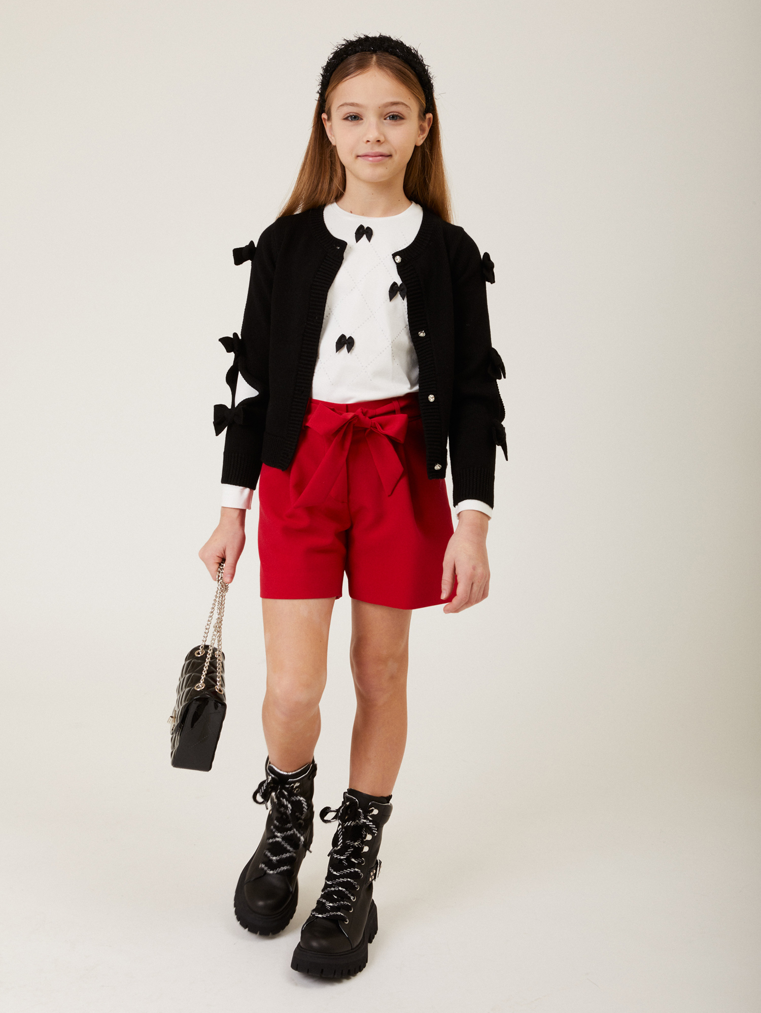Monnalisa Lightweight Bermuda Shorts With Jewel Button In Ruby Red