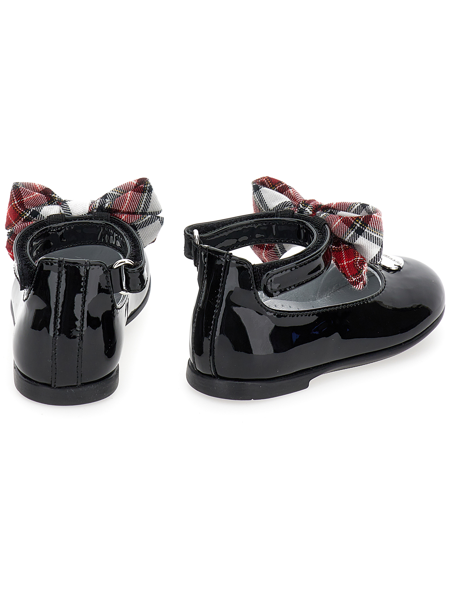 Monnalisa Patent Leather Ballet Flats With Bow In Black