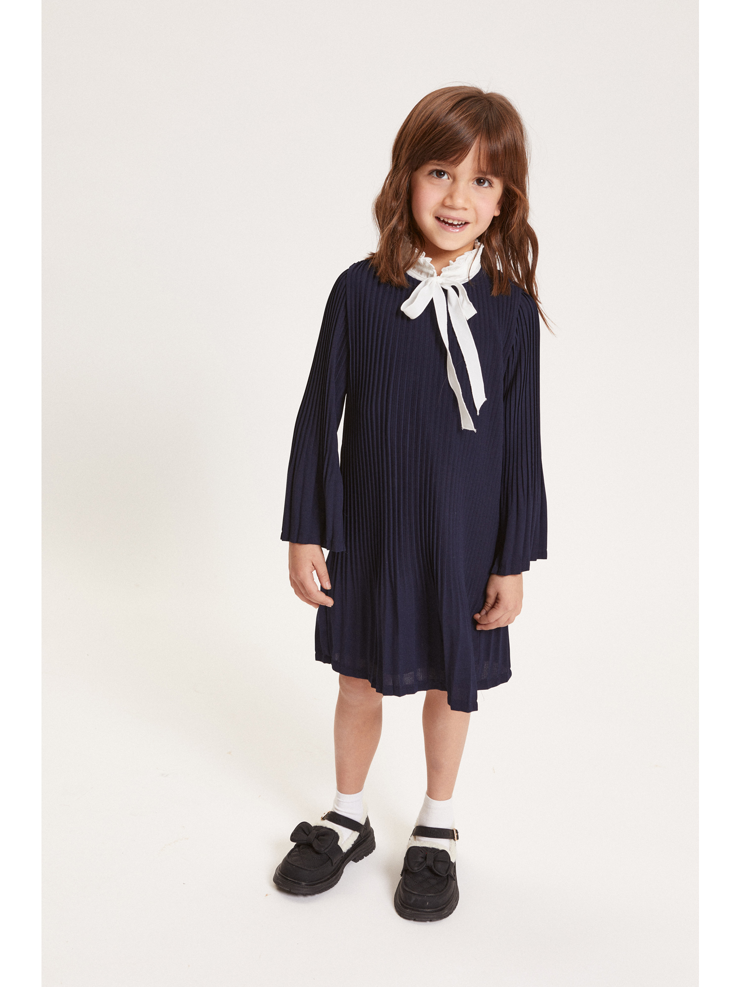 Monnalisa Pleated Dress With Bow In Black