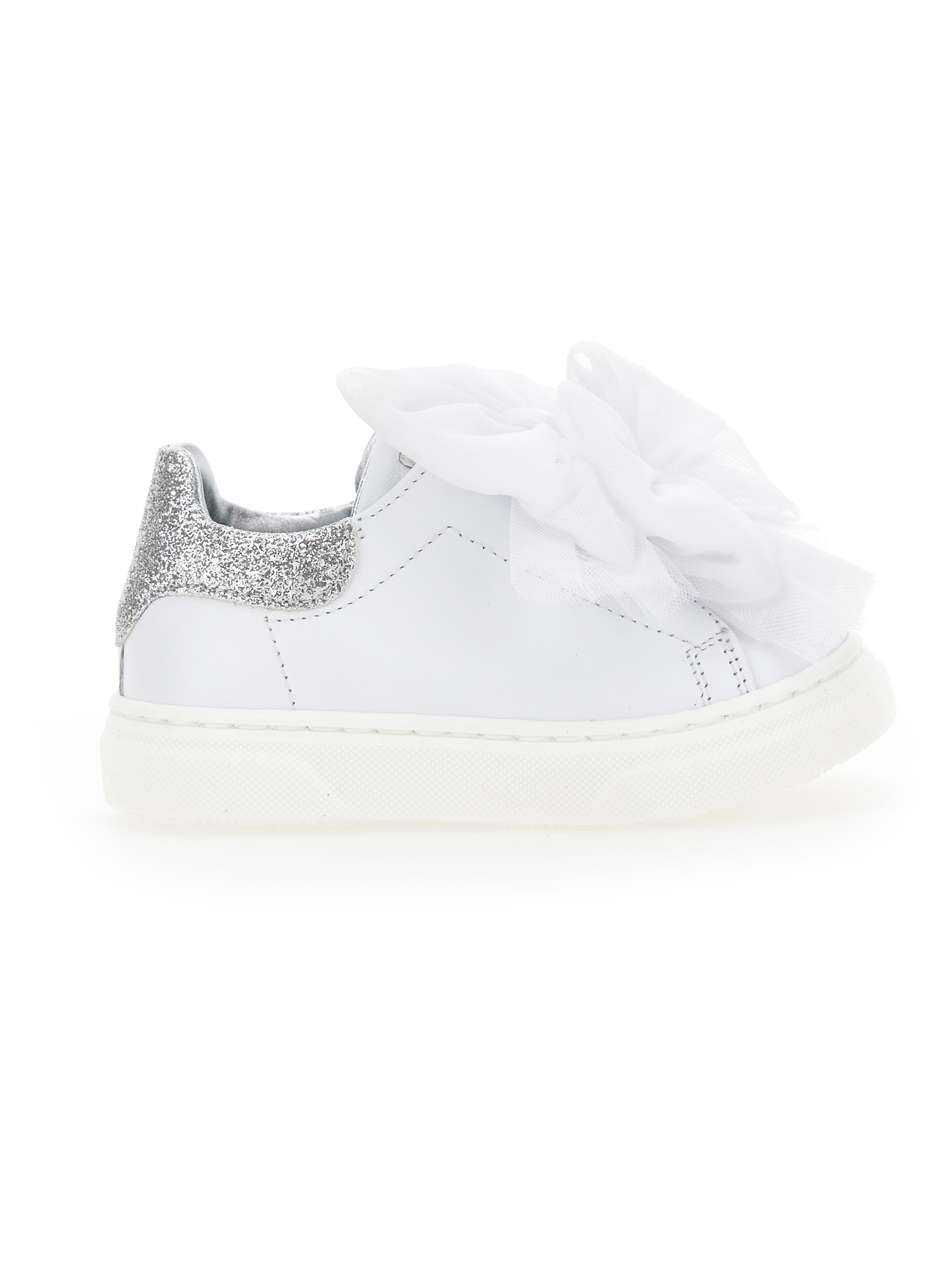 Monnalisa Leather Sneakers With Tulle Bows In Cream